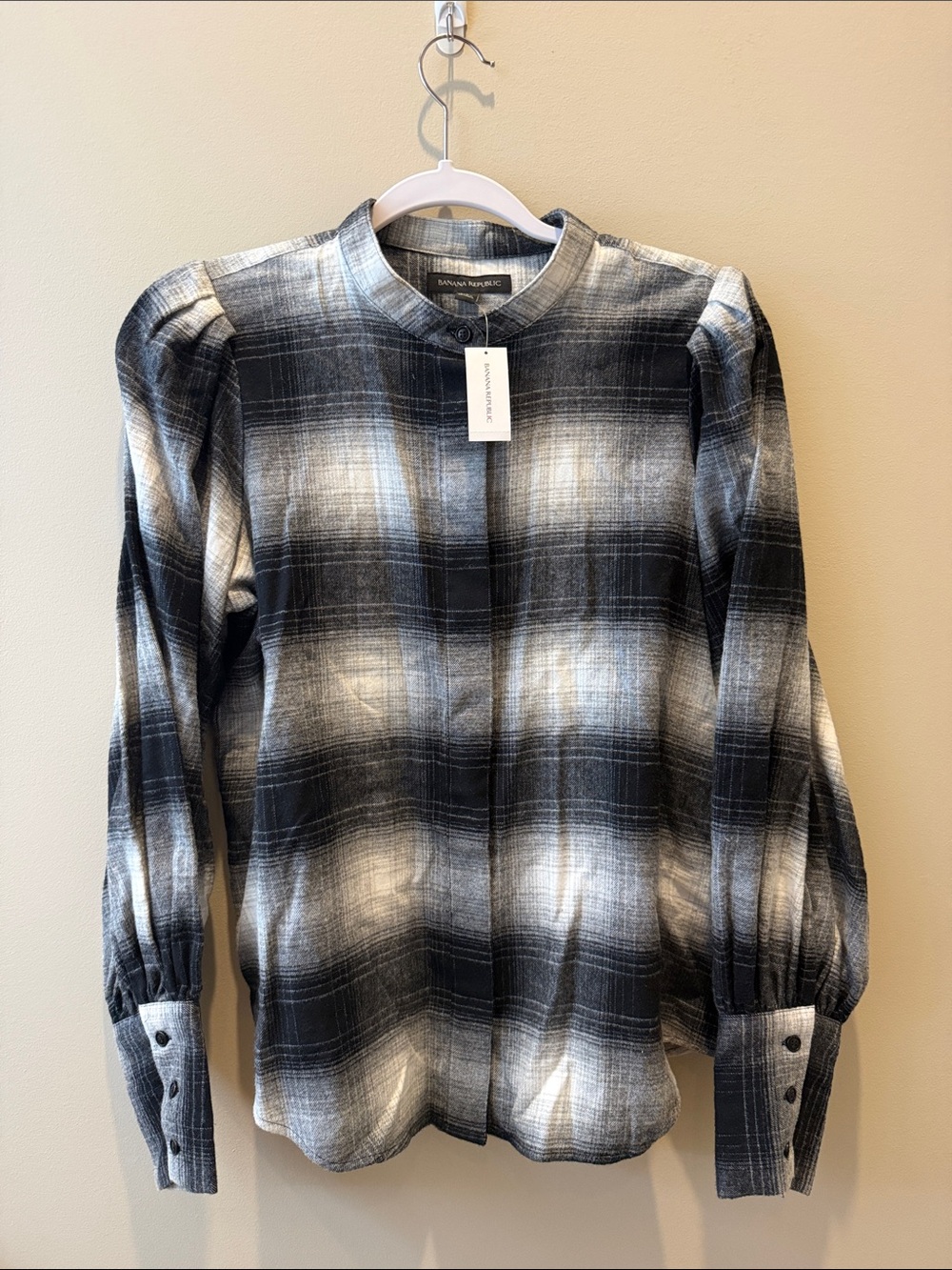 Banana Republic Plaid Flannel Puff Sleeve Shirt in Blue, Size S NWT